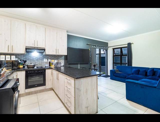 2 BEDROOM PROPERTY TO RENT IN BONNIE BRAE